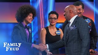 Does Travis have what Steve wants? | Celebrity Family Feud