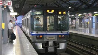 早朝1本運転のJR西521系が快速運転をする福井駅4時50分発快速敦賀行き