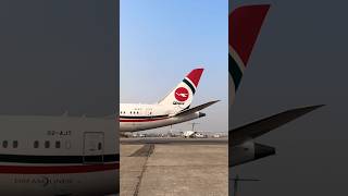 Beautiful Biman Bangladesh Airlines Boeing 787 Dreamliner Taxiing #boeing #aviation #shorts #avgeek