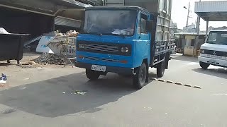 caminhão agrale . compras no mercado atacadista .