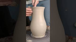 throwing a tall 4lb vase - make pottery with me