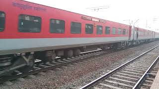 12188 Down CSMT - Jabalpur Garib Rath Express Passing Kopar