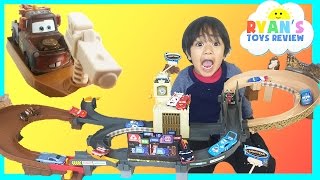 Disney Cars Toys World Big Circuit Race Track with Tomica Cars