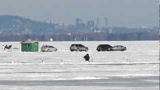 Ice-fishing, Lac Saint-Louis, Quebec.MP4