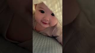 被子底下的小可爱萌娃 人类幼崽