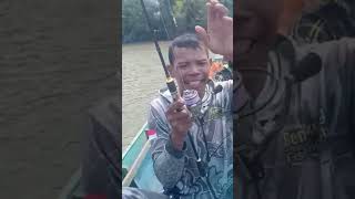 nikmatnya mancing klau sdh kayak gini luar biasa nikmatnya gays