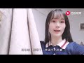 深漂小妹试穿学生裙，大热天为啥还穿丝袜，这样穿太少女了吧