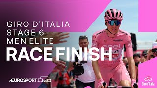 SENSATIONAL WIN! 🙌 | Giro D'Italia Stage 6 Race Finish | Eurosport Cycling