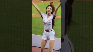 Rakuten Girls 筠熹 樂天大勝