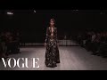 Alexander McQueen Fall 2016 Ready-to-Wear | London Fashion Week