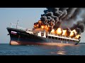 1 minute ago! Ukrainian M142 HIMARS Blows Up Russia's Largest Cargo Ship in the Black Sea