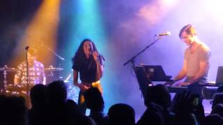 Dragonette  - Fixin To Thrill (The Roxy, Los Angeles CA 11/19/15)