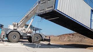 Grua Todoterreno Lenta | TEREX RT670-1 | Maniobrando un furgón oficina