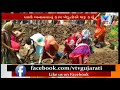 farmers of bhavnagar constructing check dams after not getting any aides from govt vtv