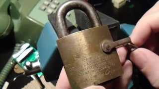 (026) WWII Corbin padlock picked