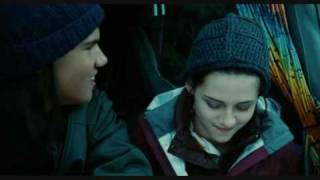 Bella/Jacob -  Damn Girl (New Moon)