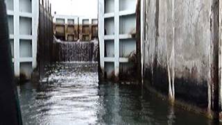 10-3-2009 #1 Exiting the Cheboygan river lock.