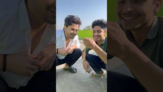 Ye Lo Le Aya Chain 😜😁 #funny #comedy #rockysharma07 #funnyvideo #trending #ytshorts