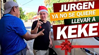 JURGEN esta molesto con KEKE pq NO LO QUIZO AYUDAR a subir las canastas. YA NO SE LO QUIERE LLEVAR.