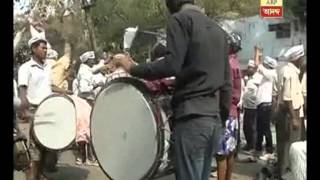 Celebration of AAP workers at Nagpur after victory in delhi