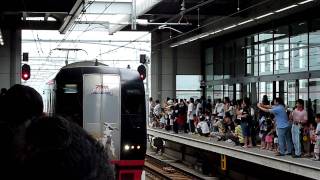 名鉄2200系 中部国際空港駅 入線(ポケモン・アルセウス号)