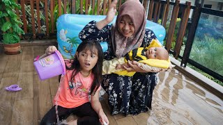 KAMAR BAYI AZAM BANJIR 😱 Nyerok Air Banjir Sampai surut | Mamah Azam