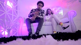 Lizzy Parra - No Me Cuelgues Ft. Rubinsky RBK Video oficial