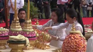 សម្តេចកិត្តិព្រឹទ្ធបណ្ឌិត ប៊ុន រ៉ានី អញ្ជើញបួងសួងរំលឹកគុណបុព្វបុរសខ្មែរ នៅរមណីយដ្ឋានប្រាសាទកោះកេរ