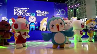 Bank mascots move and groove in Bangkok dance-off