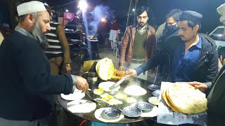 Sherpao Paratho Wala, University Town Peshawar | Peshawari Nashta | Peshawari Paratha | Egg Fried