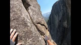 Yosemite Trad Climbing The Rostrum via The Notch 5.7