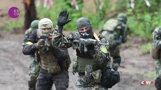 Ukraine army trains civilian volunteers to join combat