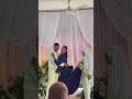 Ehhh lebih dari pengantin kau noks