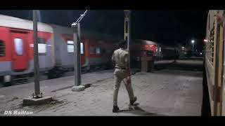 Late night departure🚂: 15006 Dehradun Gorakhpur *Rapti Ganga Express* departs from Hardoi at night..