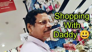 Unexpected shopping With Daddy 😃