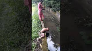 গ্রামের মেয়ের শামুক ধরার ভিডিও ২০২১