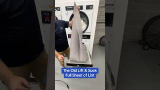 The old lift and suck.  #laundryman #laundromat #lintlovers #vacuum