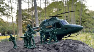 【訓練】グリーンアーミーメン！公園で訓練！Green army men! Training in the park【おもちゃの兵隊】