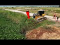 Awesome! Perfect Strong Machine Bulldozer Working With Terrible Dirt For Fill