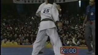 Kyokushin Karate　極真空手　第17回全日本　増田VS緑