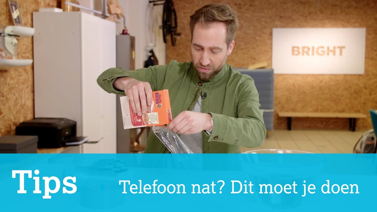 Tips: Wat Moet Je Doen Als Je Telefoon Nat Is Geworden? - YouTube