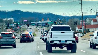 PIGEON FORGE: First “SLOWER” SATURDAY in 2025 After Packed Week! Traffic & Crowd @ 3:15PM  1.4.2025