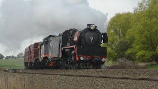 R707 P20 and T413 at Kyneton