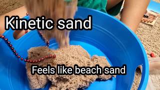 Kinetic sand -  Sandisfying sensory play