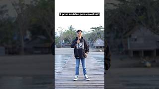 Gaya foto andalan para cowok!! #shorts #shortvideo #idefoto