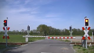 Spoorwegovergang Isterberg (D) // Railroad crossing // Bahnübergang