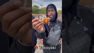 WE TRIED JAPANESE OCTOPUS BALLS #takoyaki #foodvlog