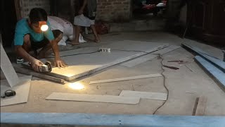 Proses pembuatan pintu rumah dari kalsiboard yang simple?