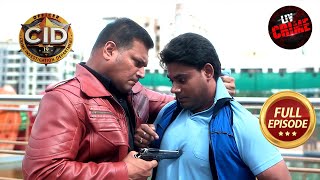 आखिर क्यों हुए Daya एक Illegal काम में Involve? | CID | Latest Episode | Car Chase | 30 Jan 2024