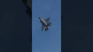 US Air Force F-35 Demo Team Maneuvers